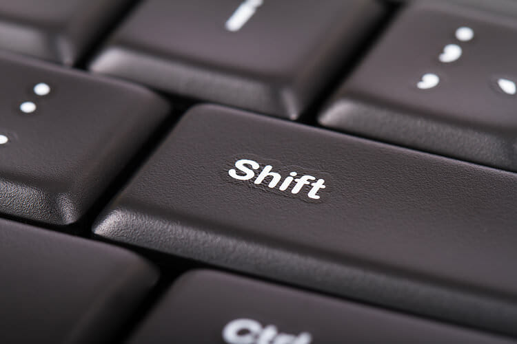 202106140937264135571 Excel混淆-Shift键